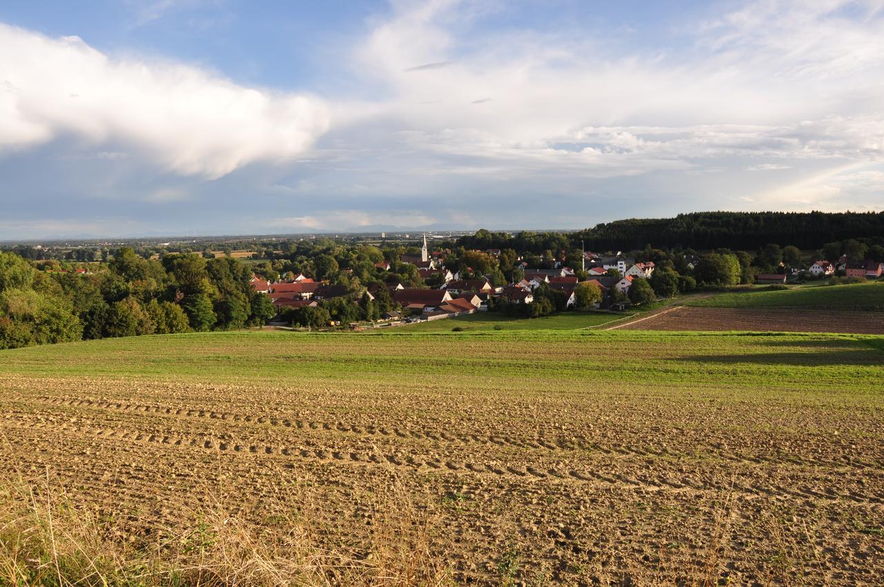 Landgasthof Hepting Massenhausen Esterno foto